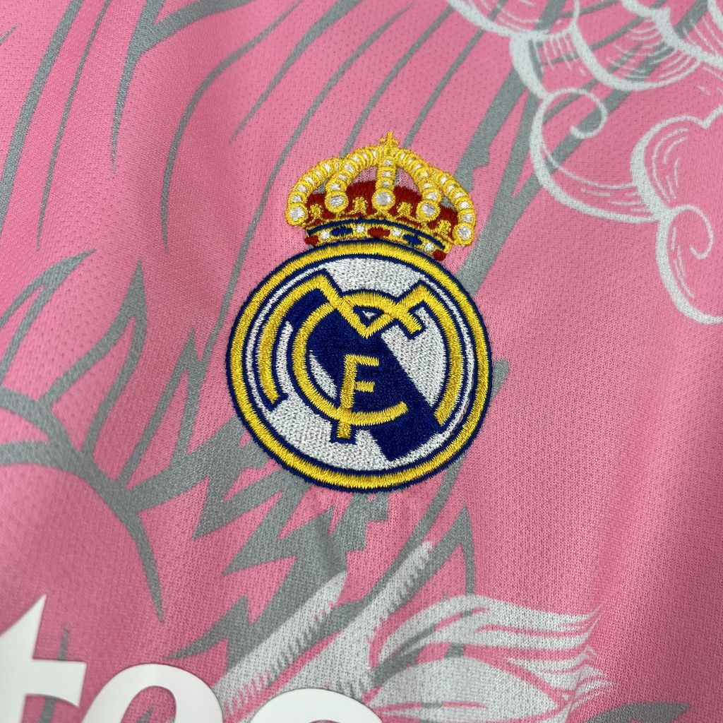 Real Madrid Special Edition Rosa Tröja 2025/26