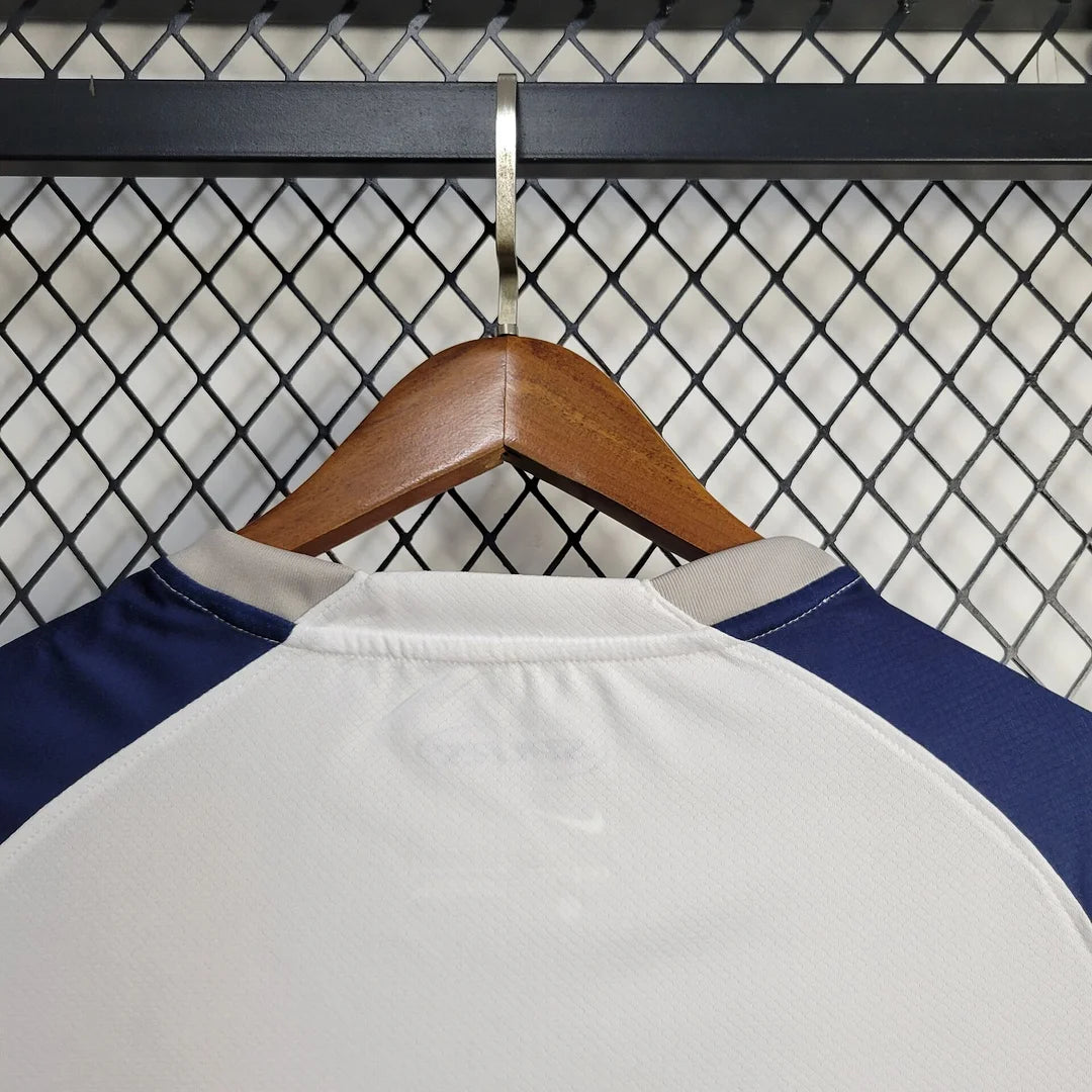 Tottenham Hotspurs hemmatröja 2025/26