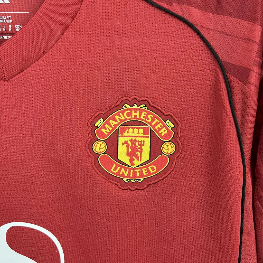 Manchester United Hemmatröja 2025/26