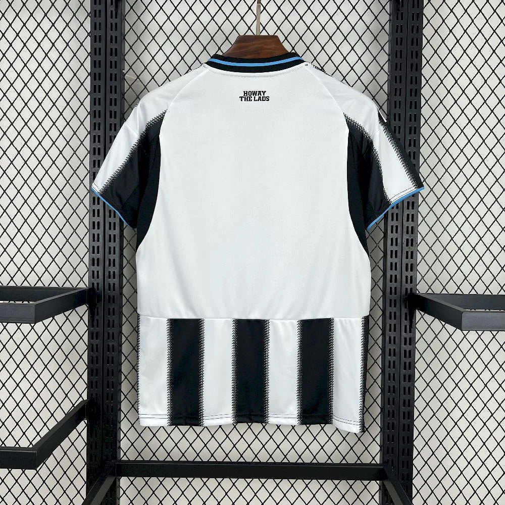 Newcastle United Hemmatröja 2025/26