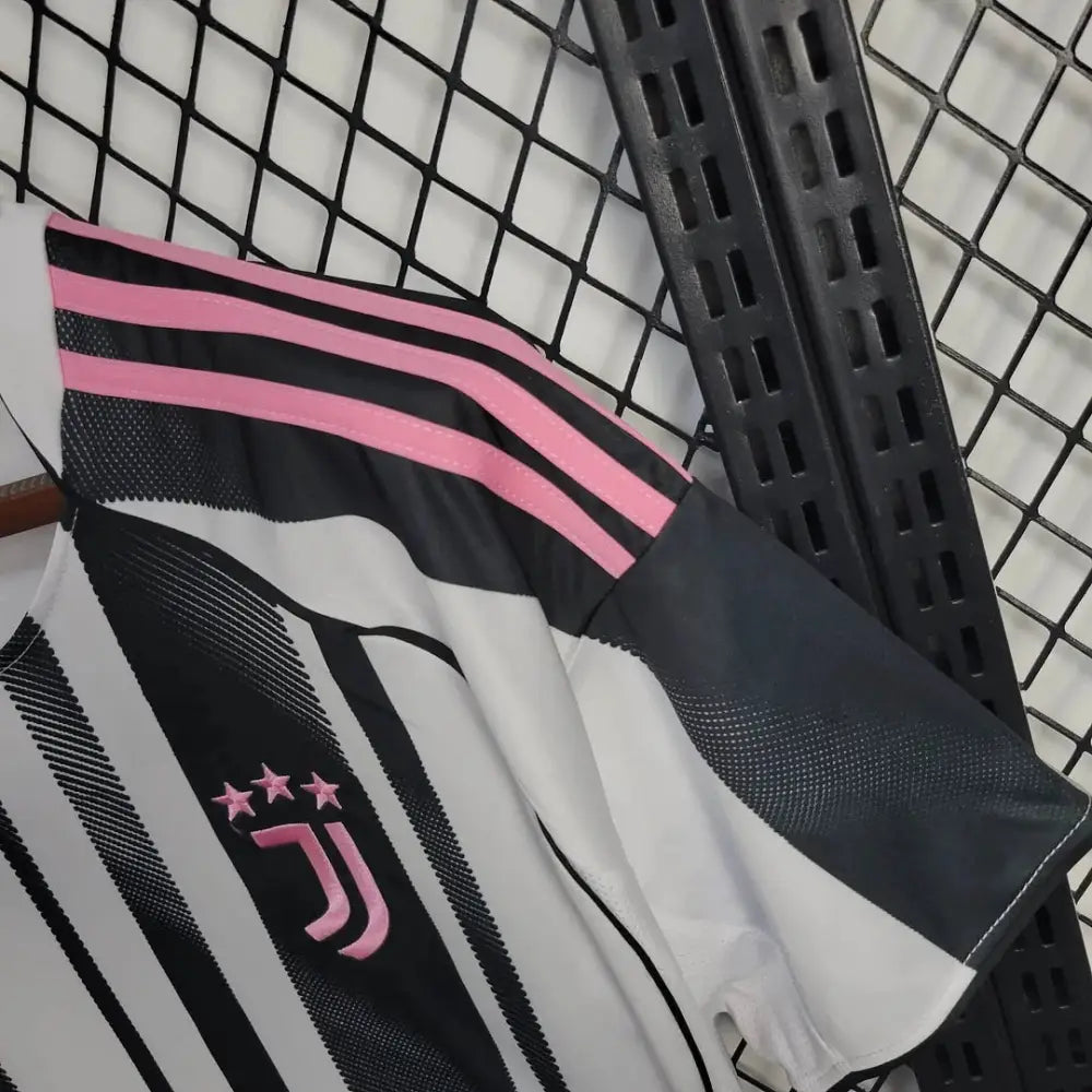Juventus Home Shirt 2025/26 Clothing
