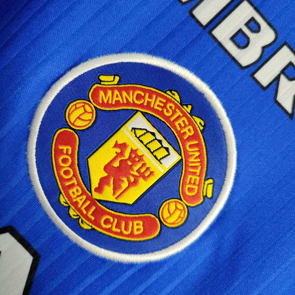 Manchester United 1996/97 Retro Away Shirt