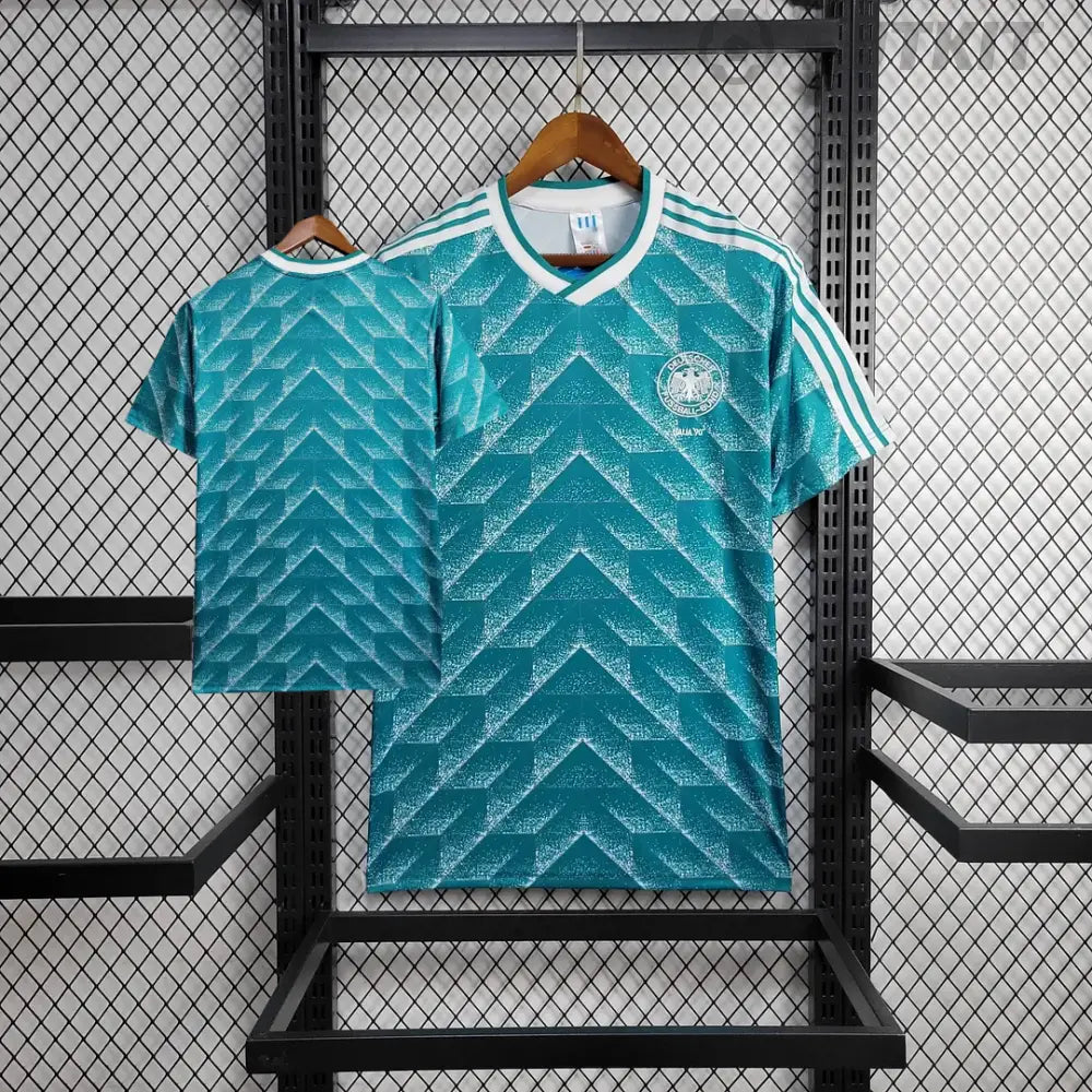 Retro 1990 Germany Away Shirt Clothing
