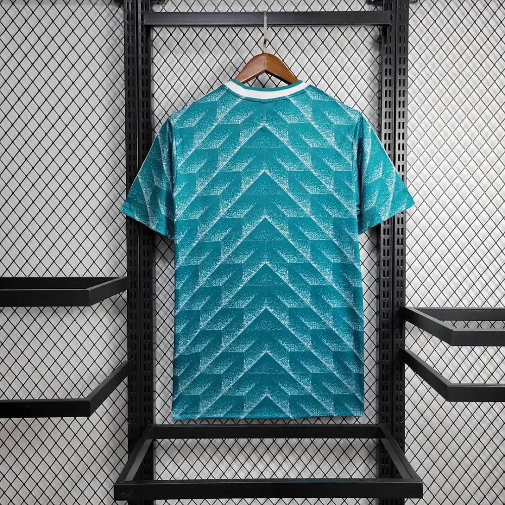 Retro 1990 Germany Away Shirt Clothing