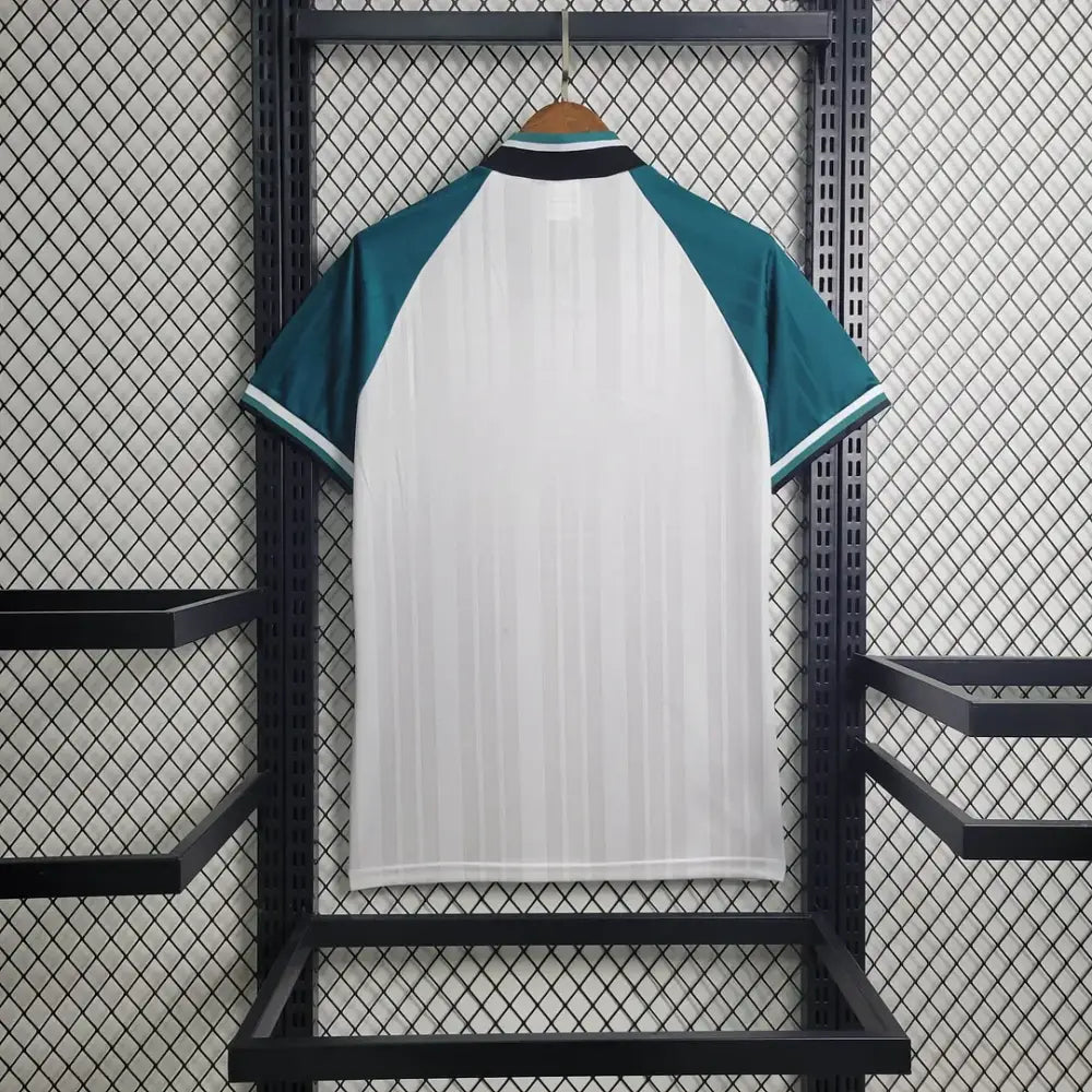 Retro 1993/94 Liv Away Shirt Clothing