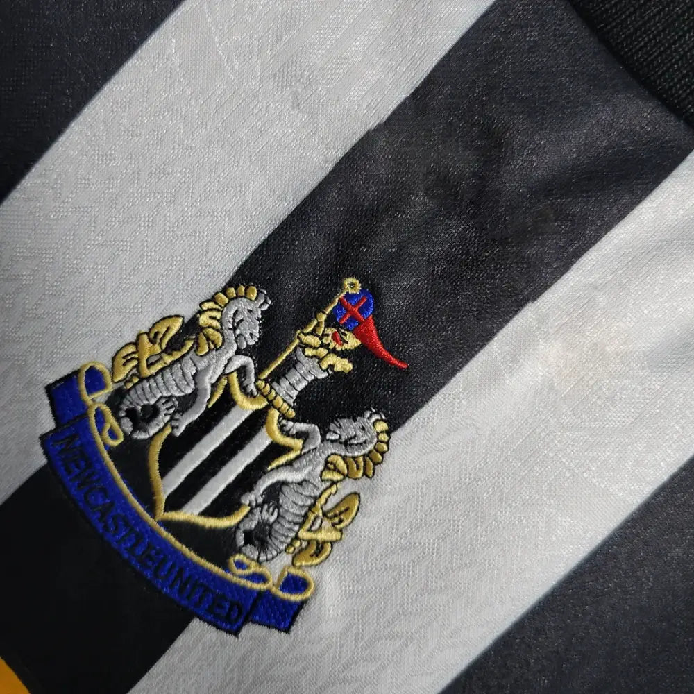 Retro 1995/97 Newcastle United Home Shirt Clothing