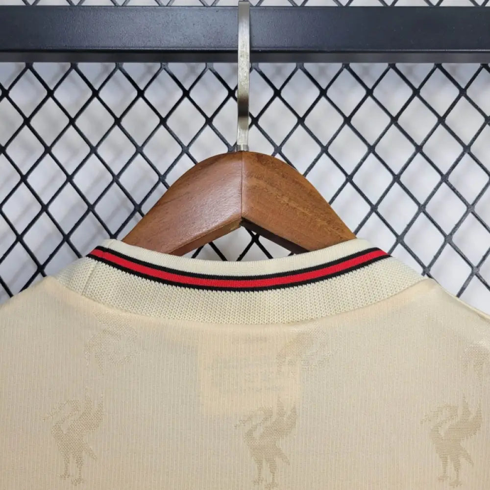 Retro 1996/97 Liv Away Shirt Clothing