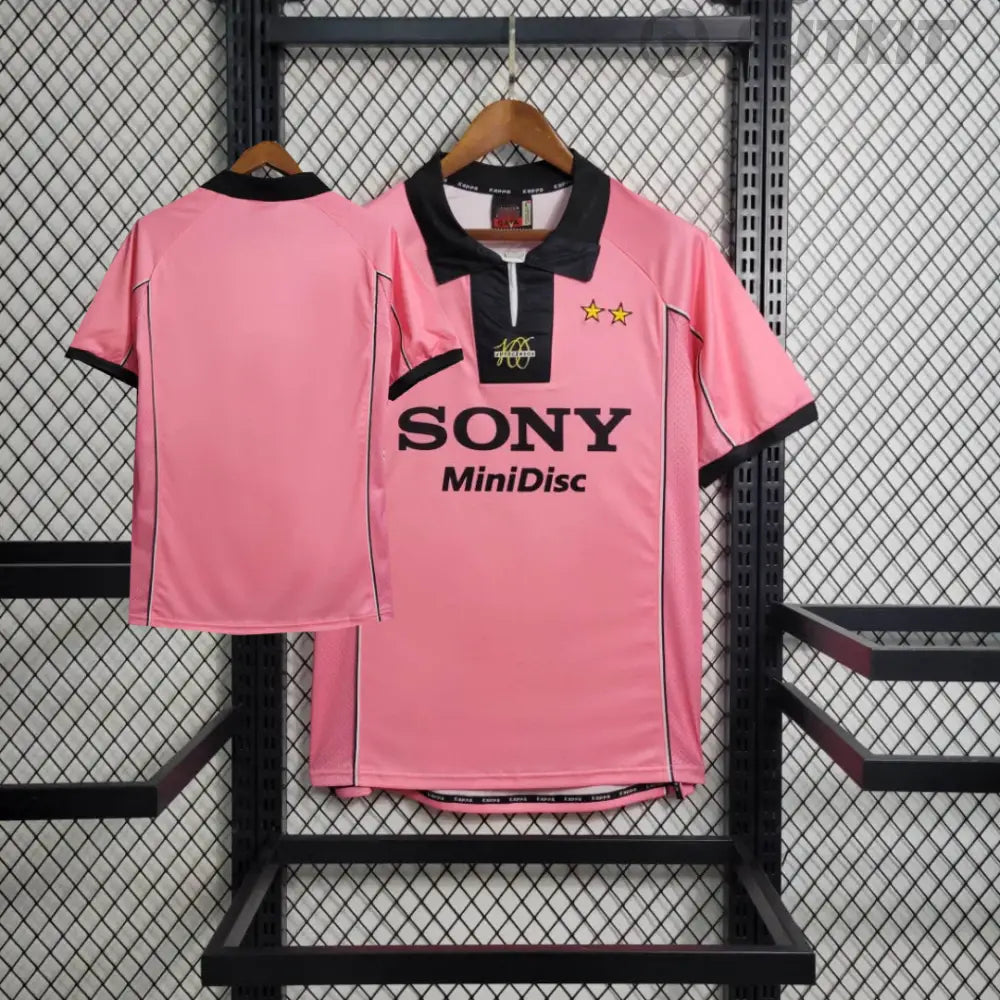 Retro 1997/98 Juventus Away Shirt Clothing