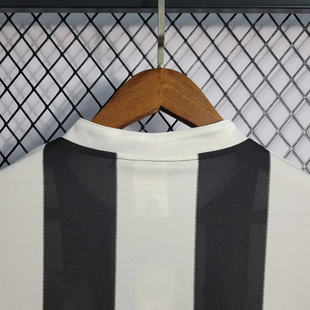 Retro 1997/99 Newcastle United Home Shirt Clothing
