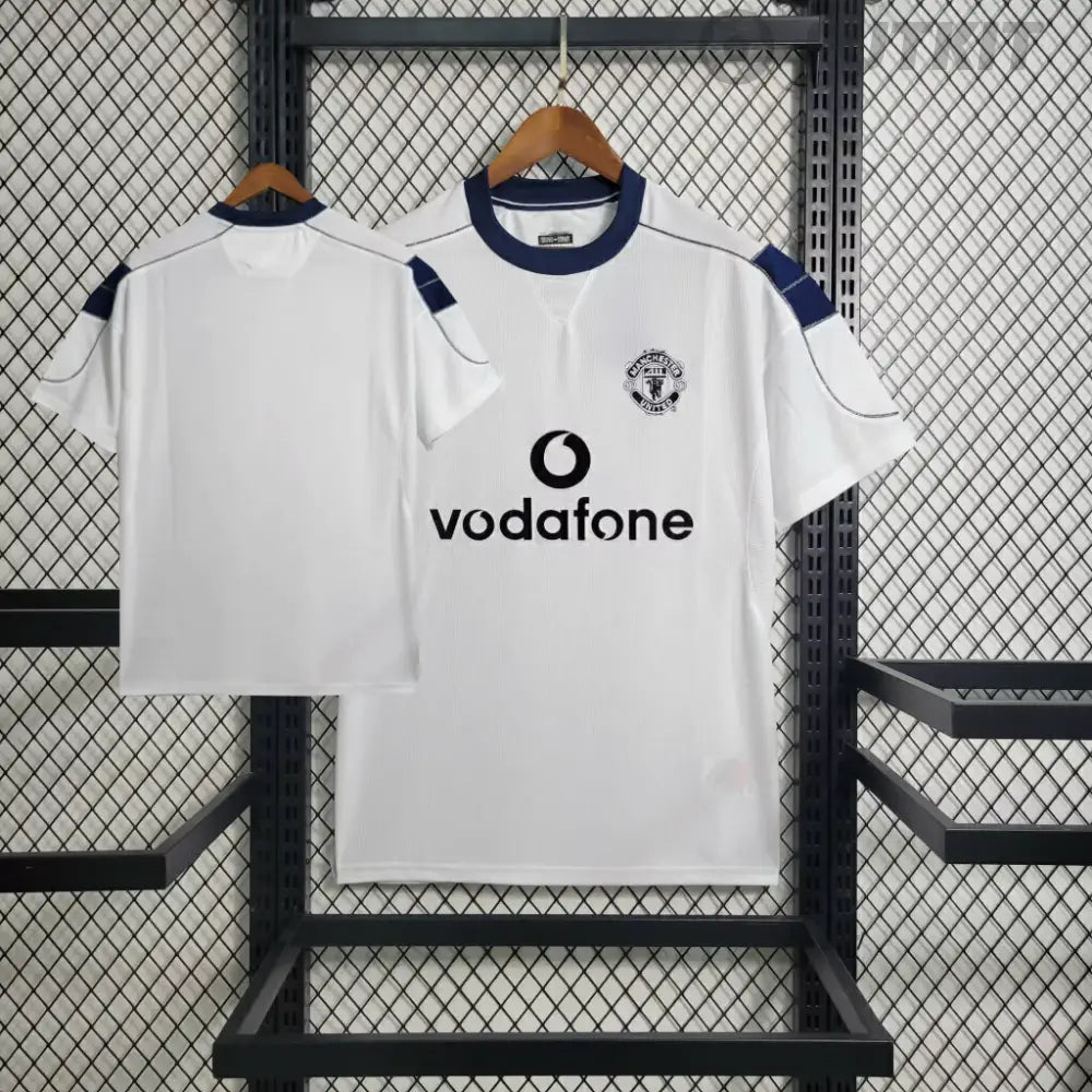 Retro 1999/00 Manchester United Away Shirt Clothing