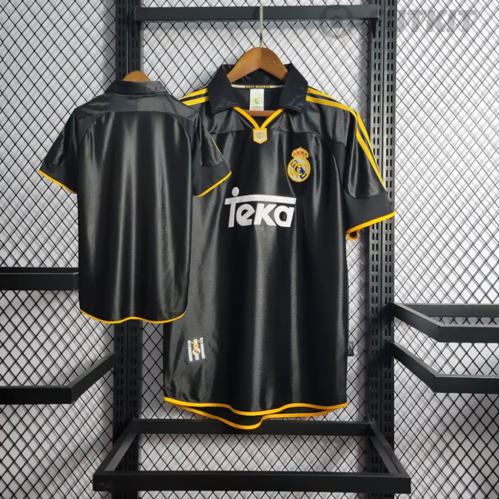 Retro 1999/01 Real Madrid Black Away Shirt Clothing