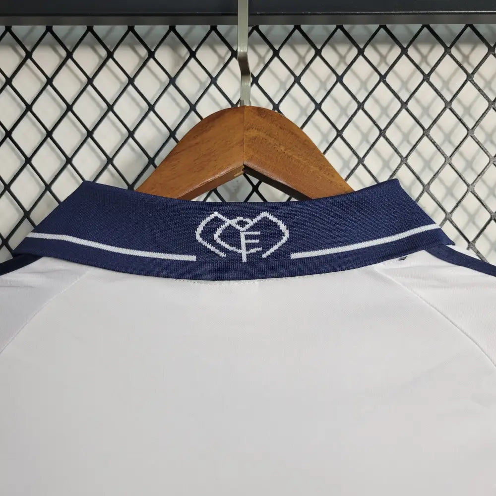 Retro 2000/01 Real Madrid Home Shirt Clothing