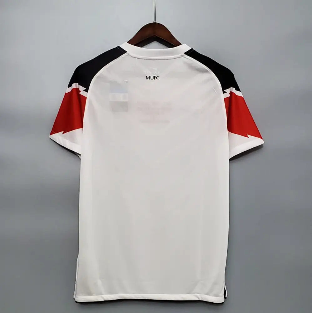 Retro 2008/09 Manchester United Home Shirt Clothing