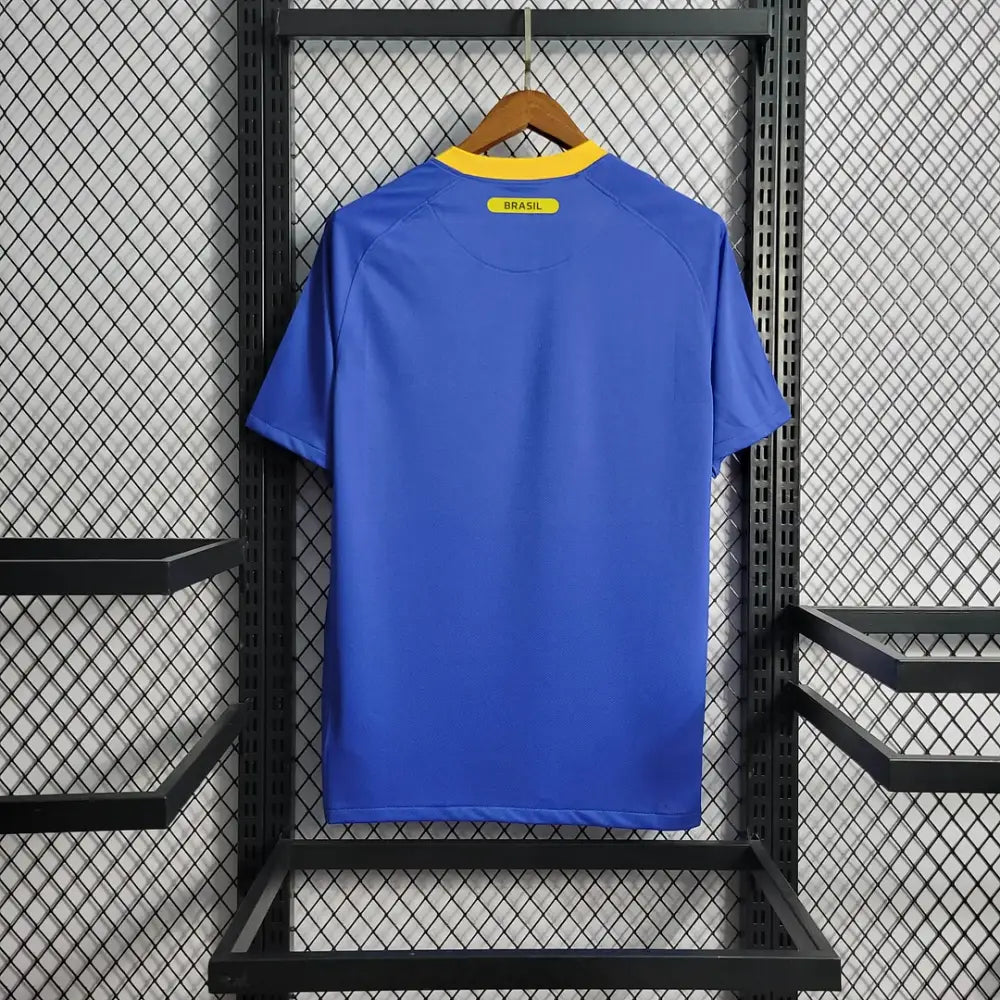 Retro 2010 Brazil Away Shirt Clothing