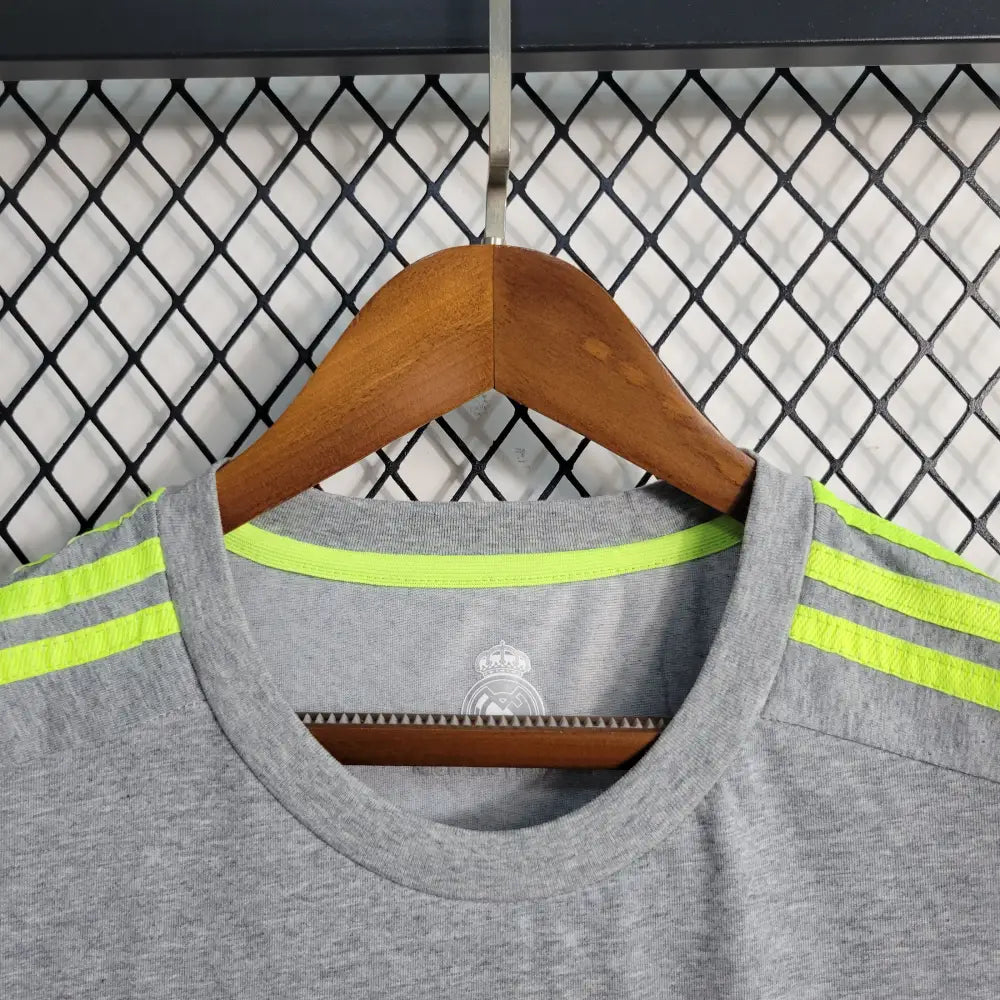 Retro 2015/16 Real Madrid Away Shirt Clothing
