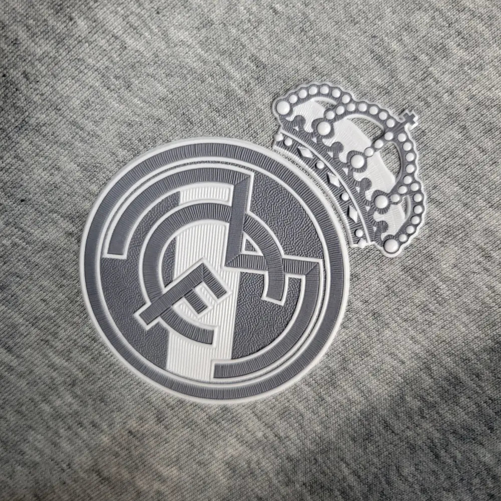 Retro 2015/16 Real Madrid Away Shirt Clothing
