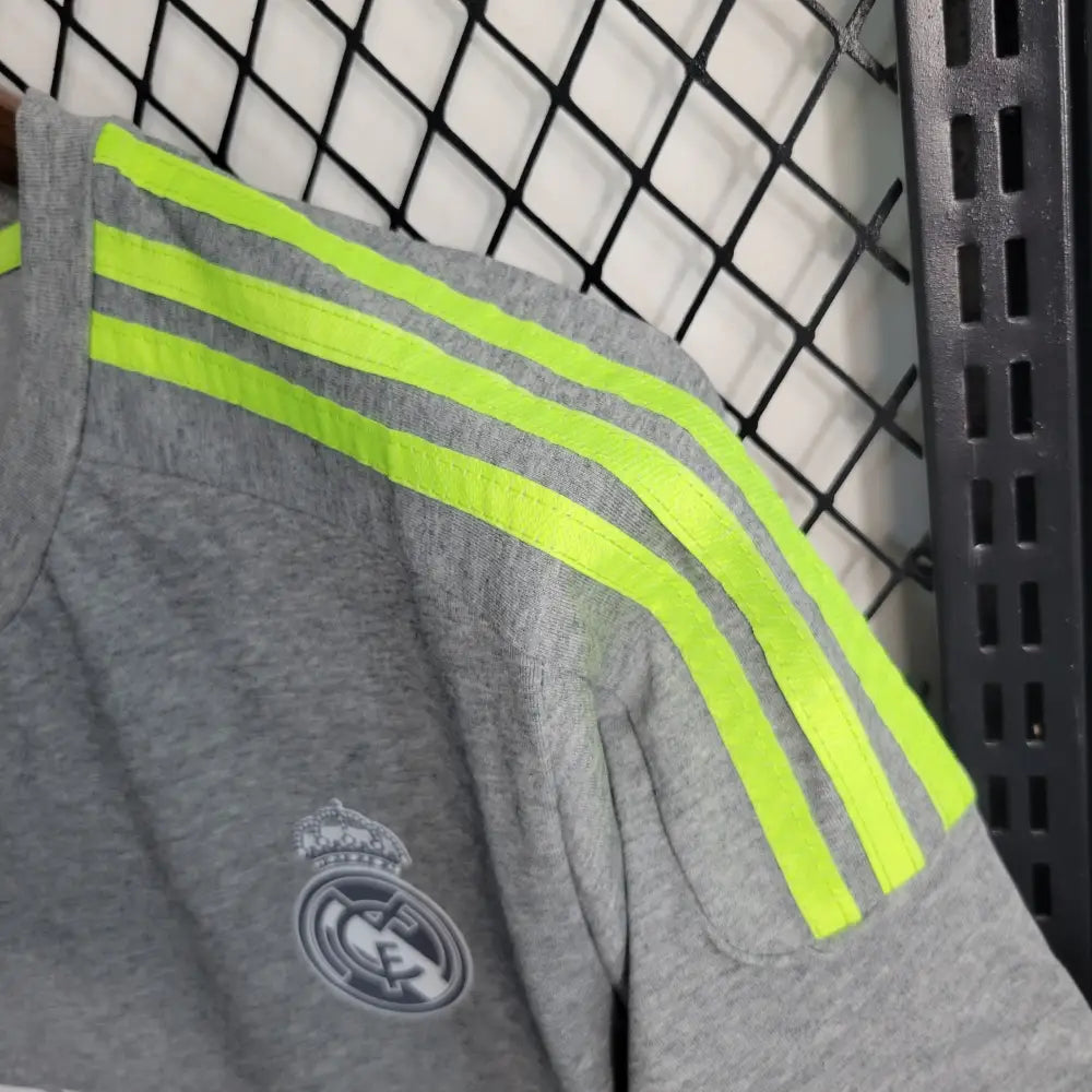 Retro 2015/16 Real Madrid Away Shirt Clothing