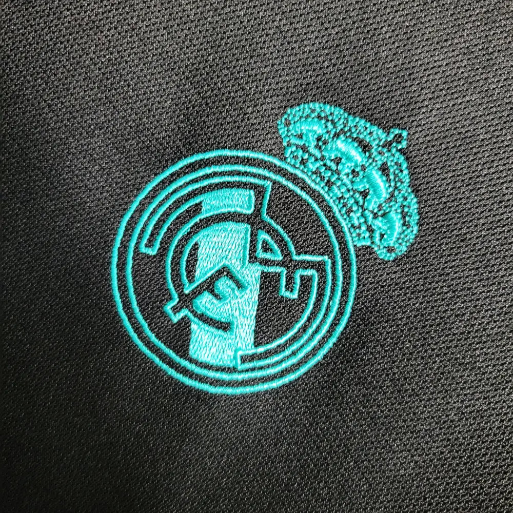 Retro 2017/2018 Real Madrid Away Shirt Clothing