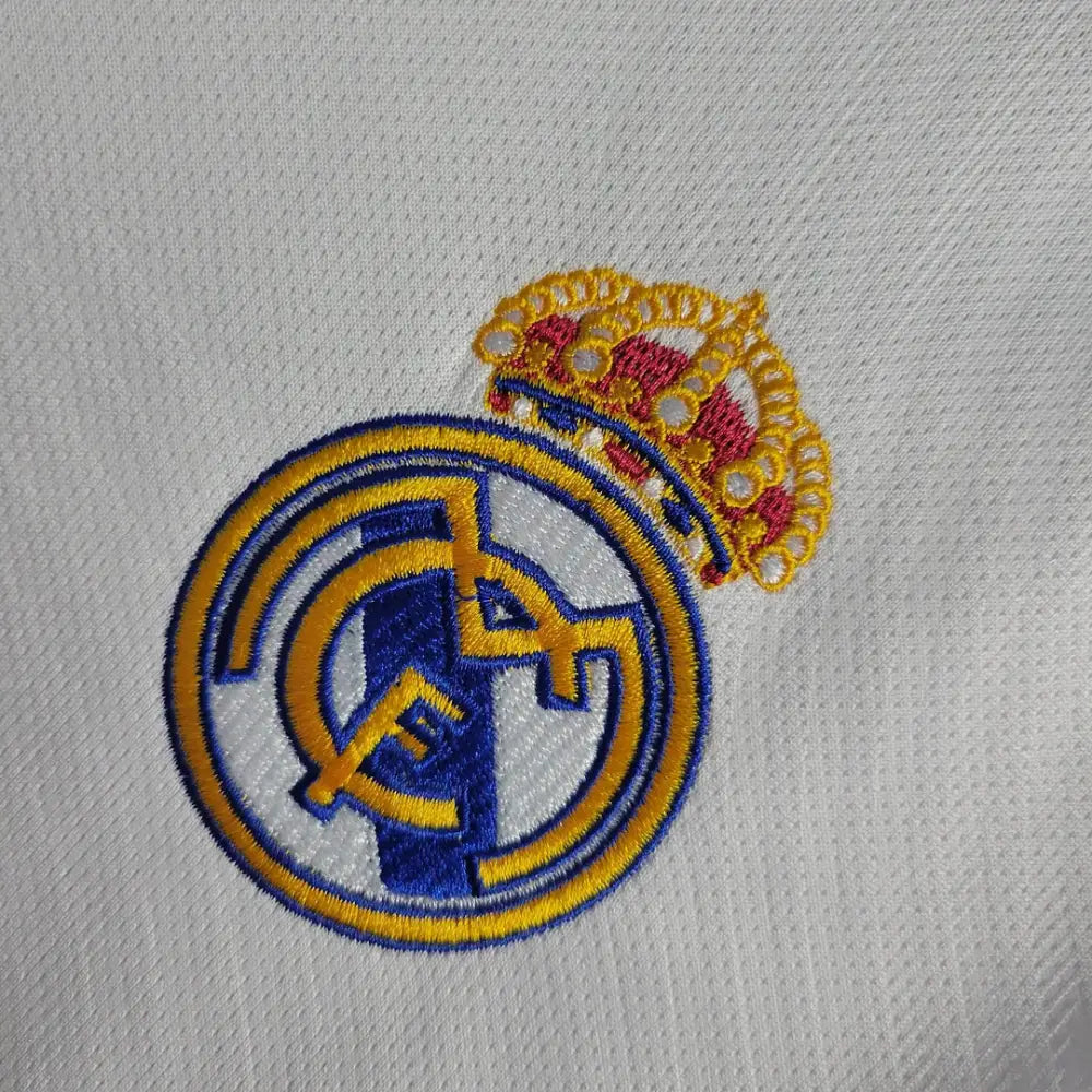 Retro 2021/22 Real Madrid Home Shirt Clothing