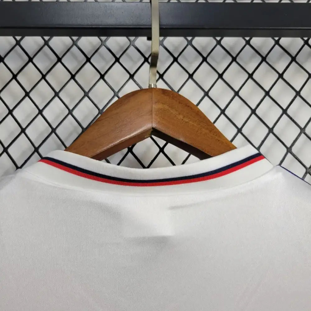 Retro England 1982 Home Shirt Clothing