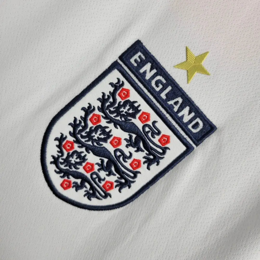 Retro England 2006 Home Shirt Clothing