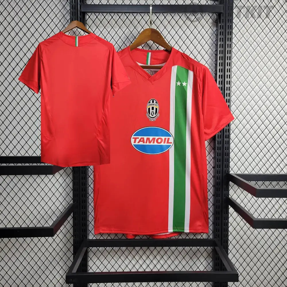 Retro Juventus 2005/06 Away Shirt Clothing