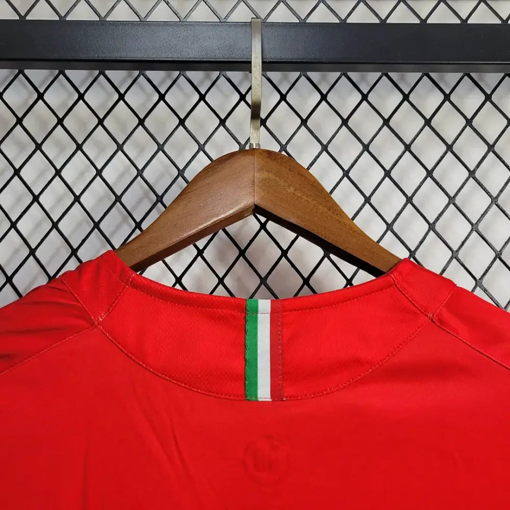 Retro Juventus 2005/06 Away Shirt Clothing