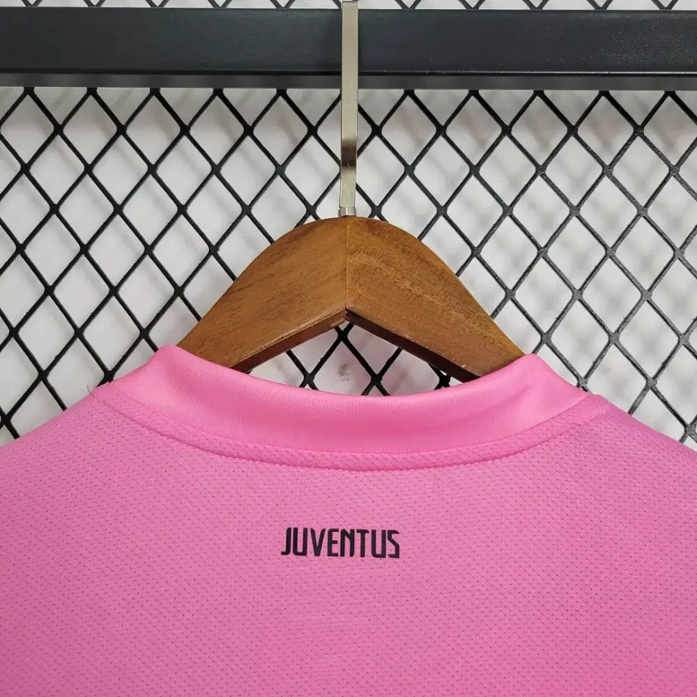 Retro Juventus 2011/12 Away Shirt Clothing