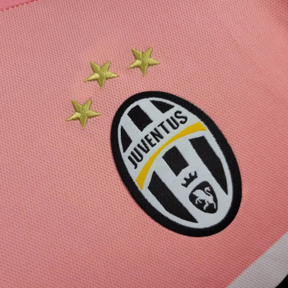 Retro Juventus 2015/16 Away Shirt Clothing