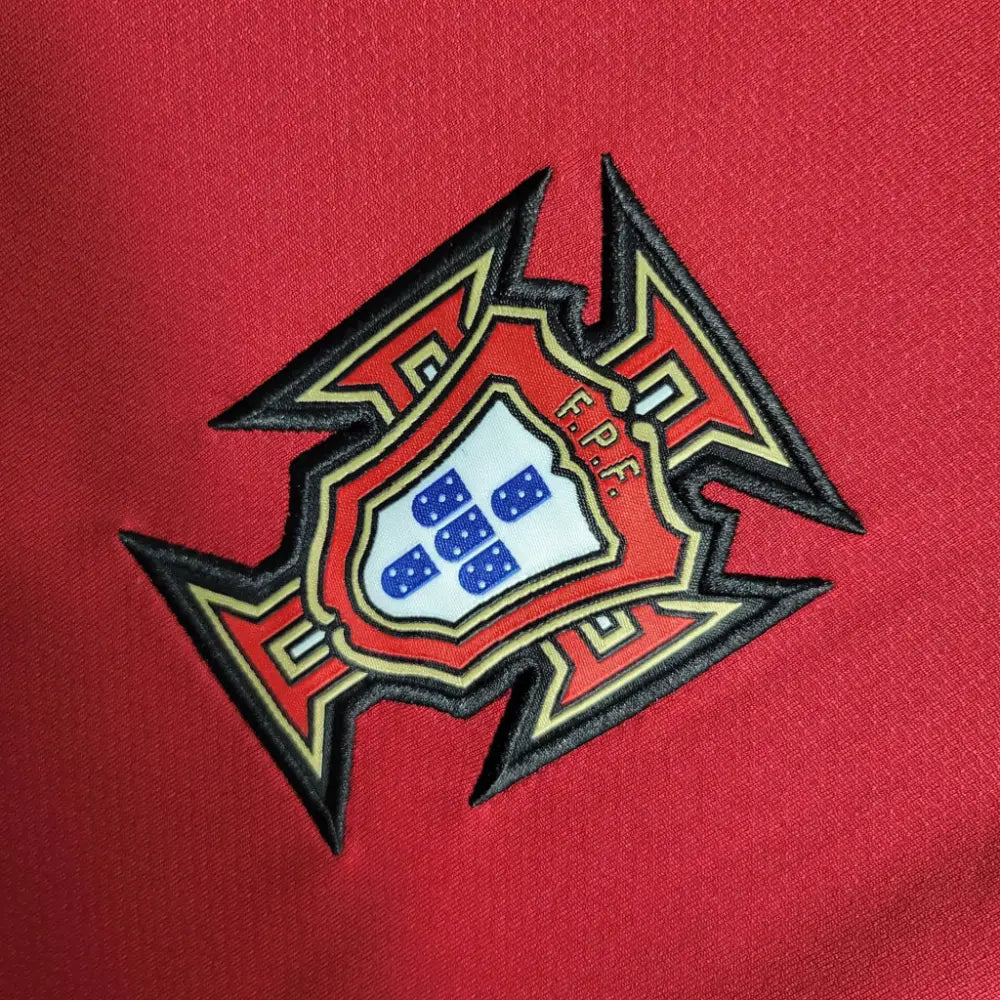 Retro Portugal Home Shirt 2006 Clothing