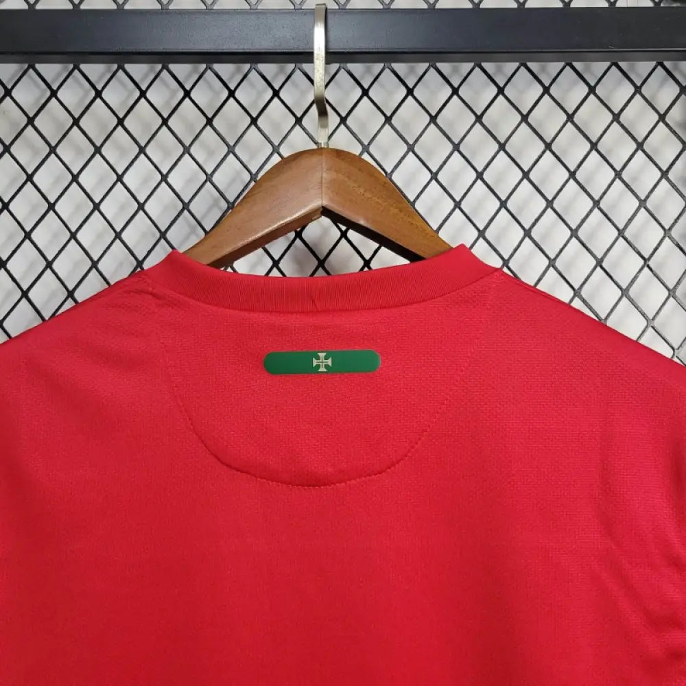 Retro Portugal Home Shirt 2010 Clothing