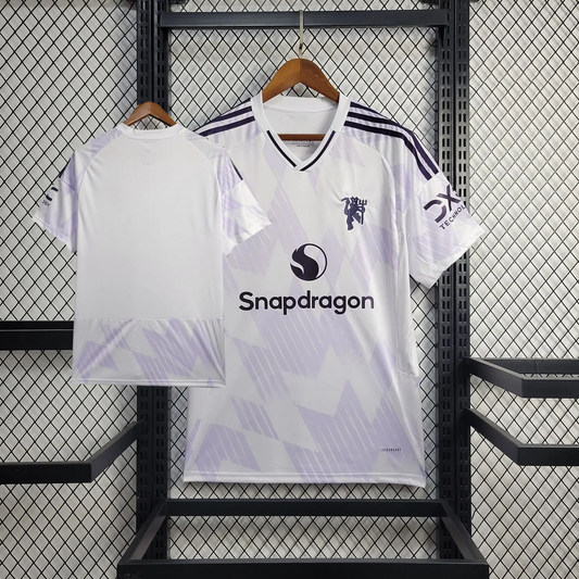 Manchester United hemmatröja 2025/26