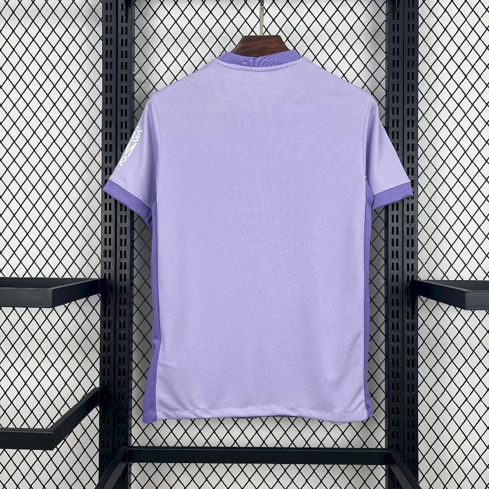 Brighton Away Shirt 2025/26