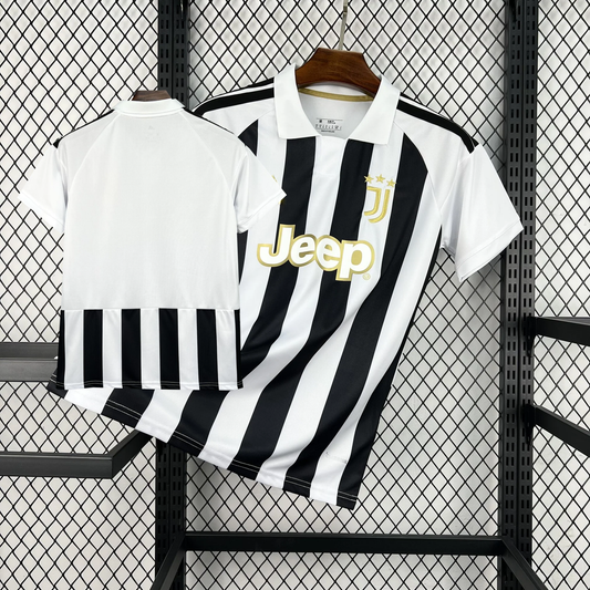 Juventus Home Shirt 2026/27