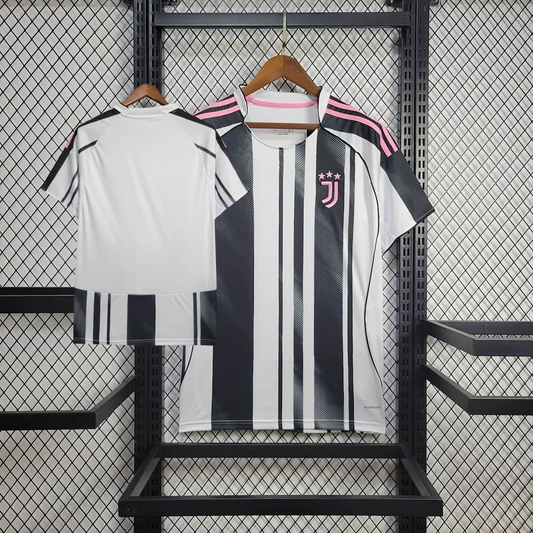Juventus hemmatröja 2025/26