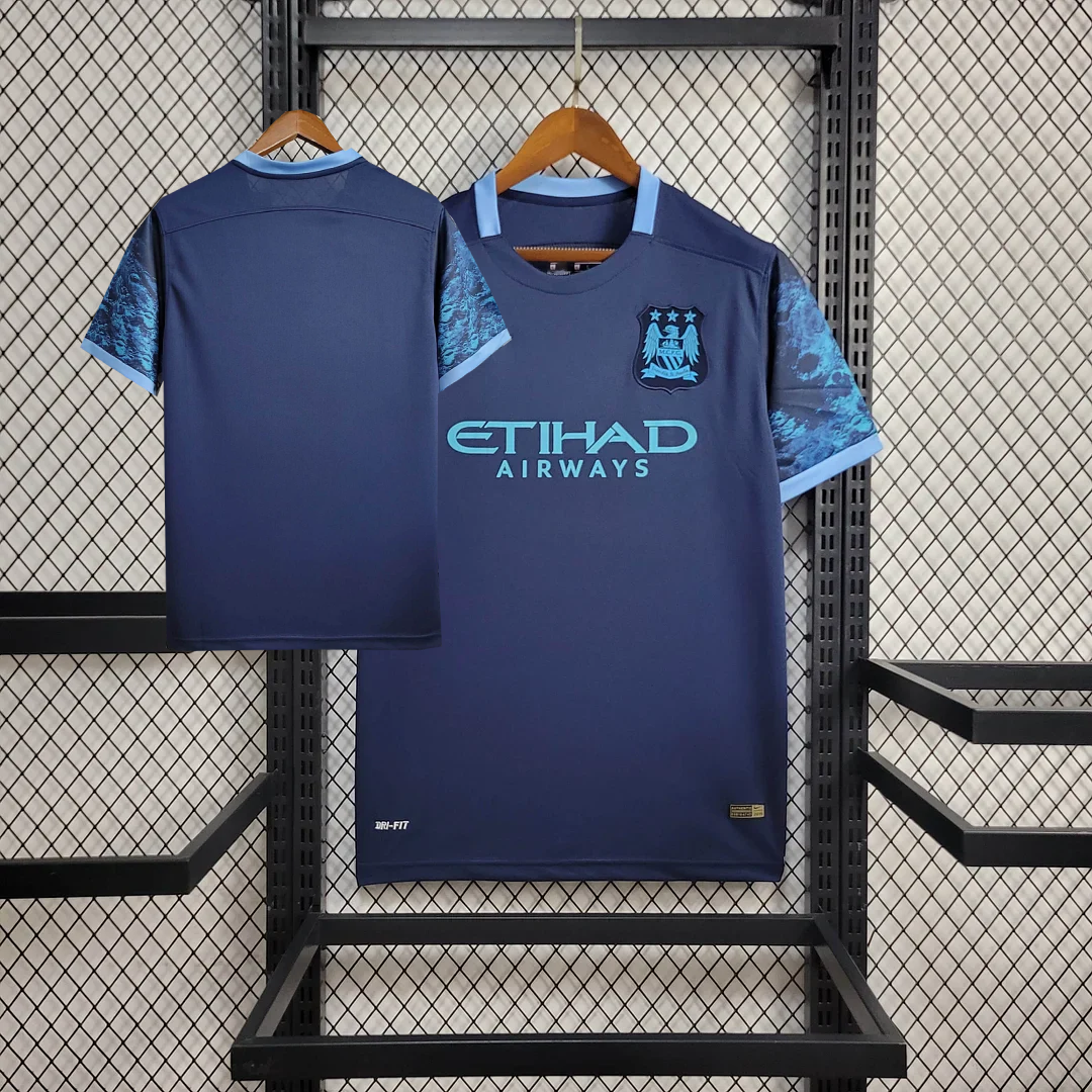 Retro Man City 2015/16 Away Shirt