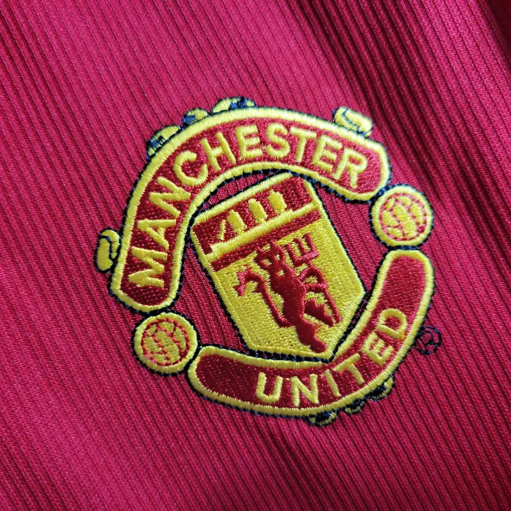 Manchester United 1998/99 Retro Home Long Sleeve Shirt