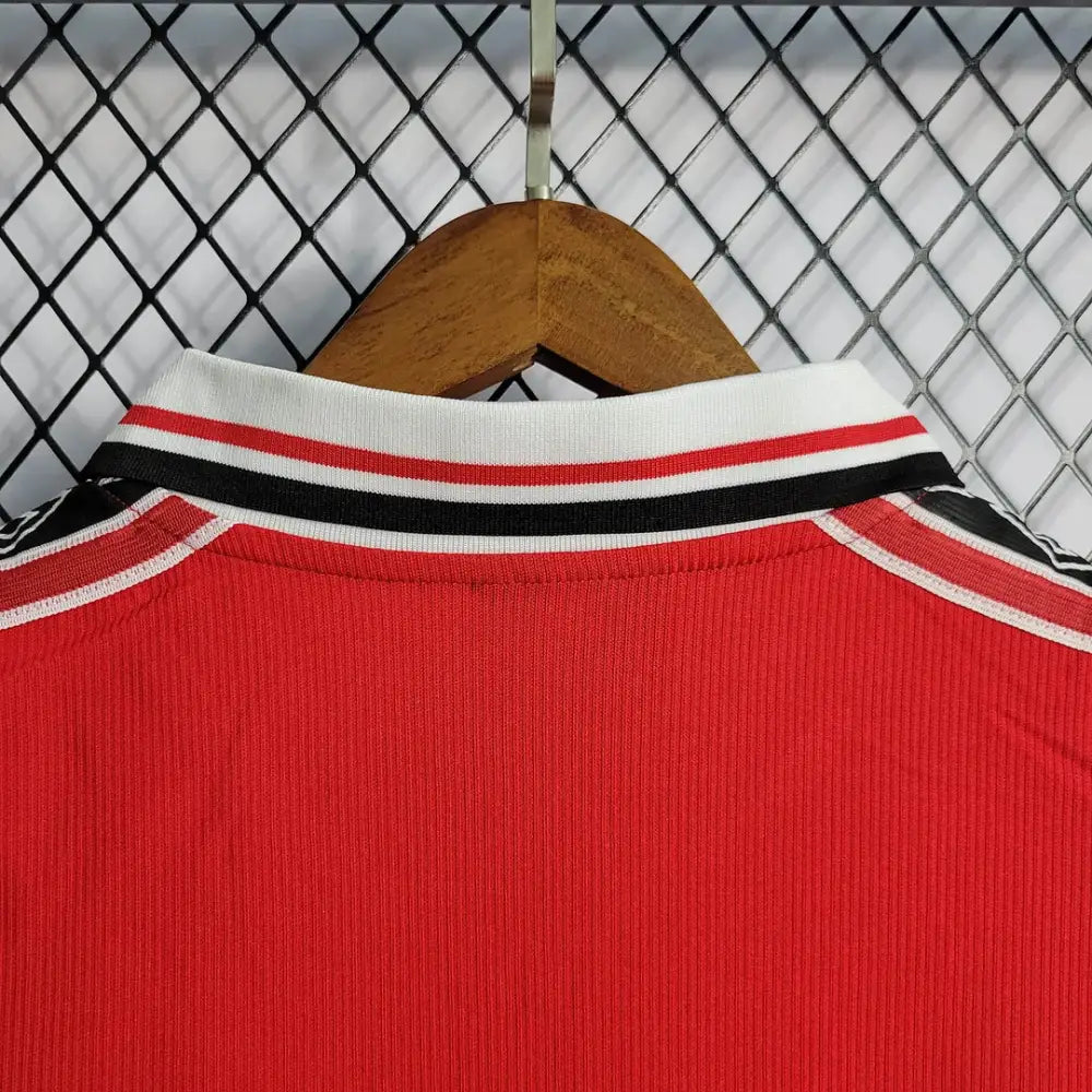Manchester United 1998/99 Retro Home Shirt