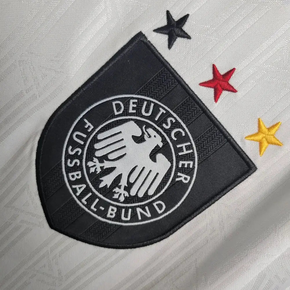Retro 1996 Germany Home Shirt Clothing