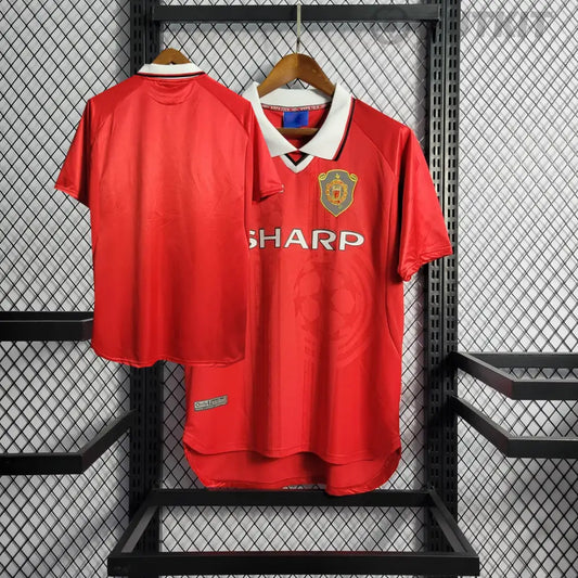 Retro 1999/00 Manchester United Home Shirt Clothing
