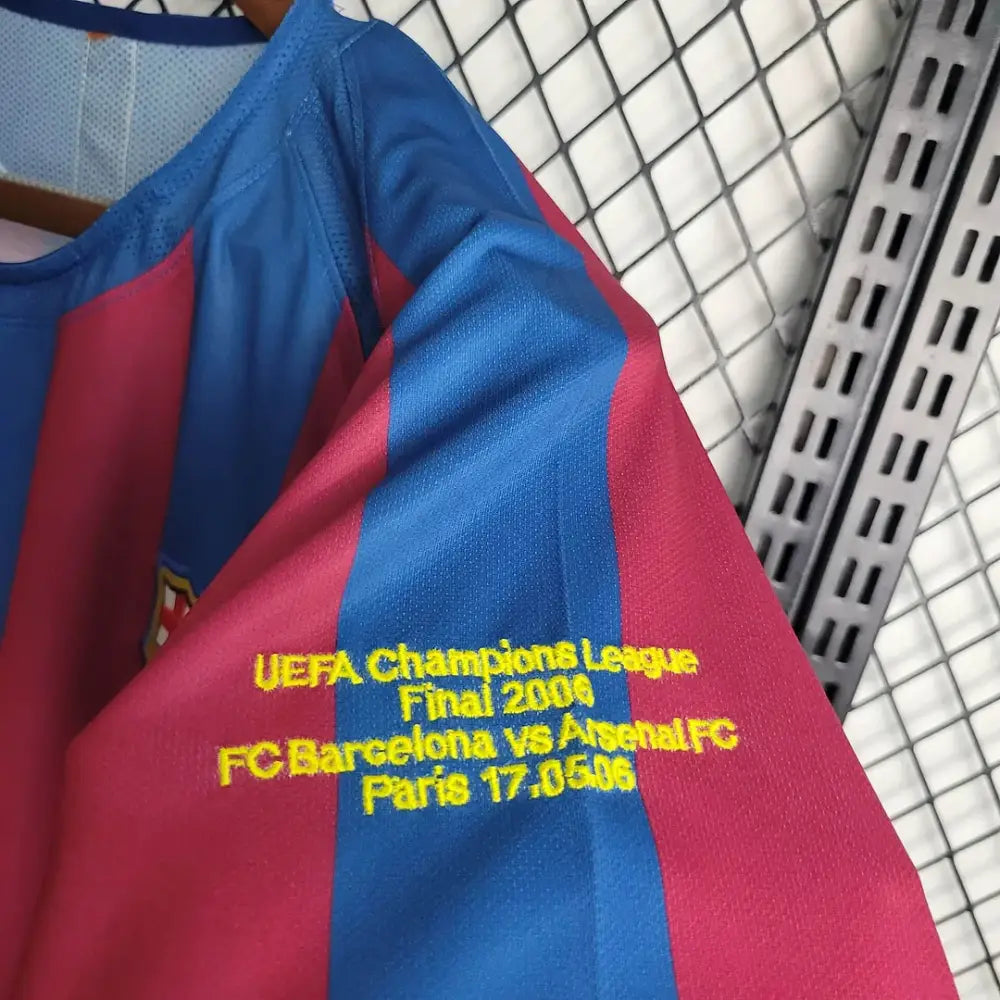 Retro 2005/06 Fc Barcelona Home Shirt Long Sleeve Clothing