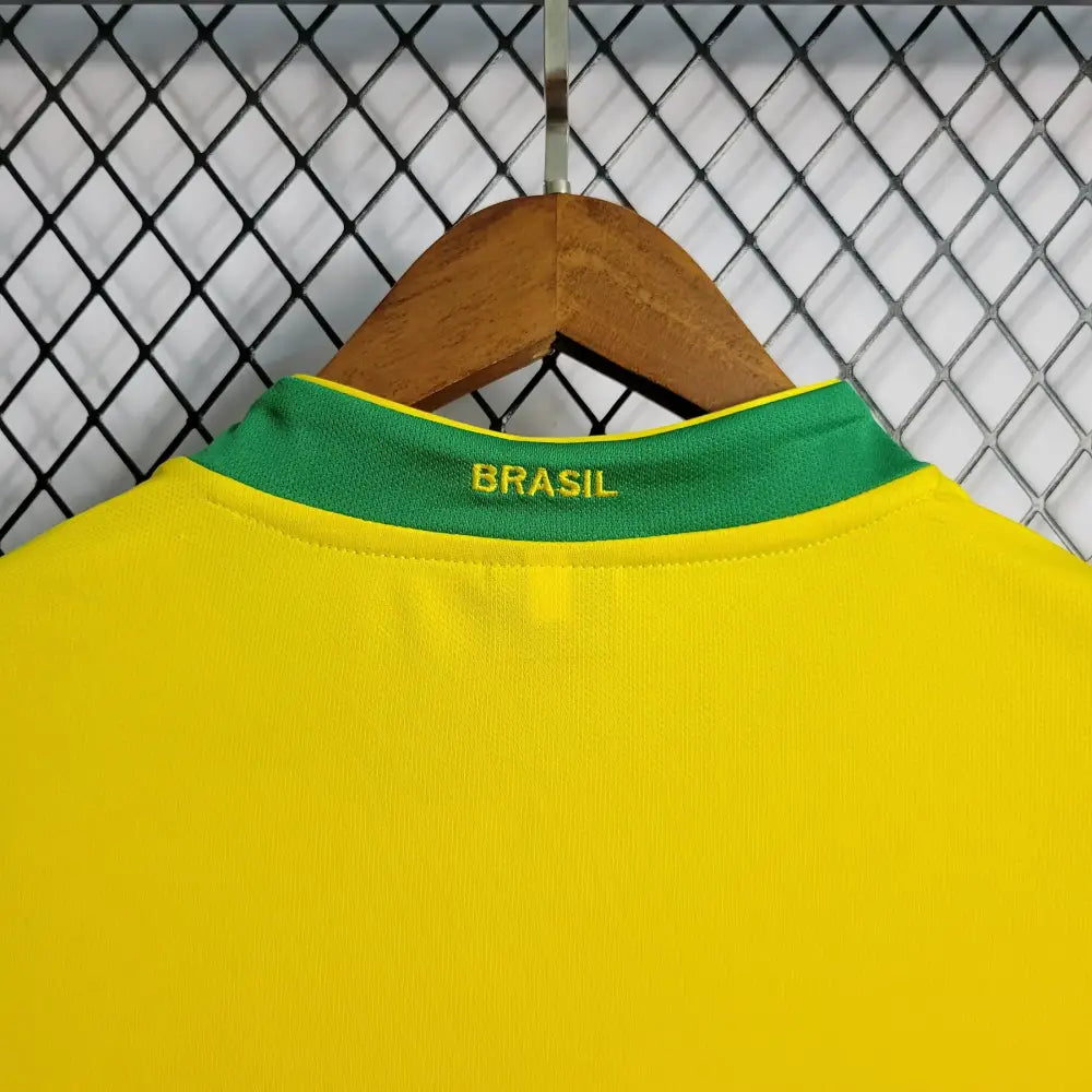 Retro 2006 Brazil Home Shirt Clothing