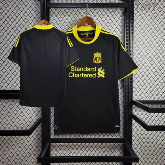 Retro 2010/11 Liv Away Shirt Clothing
