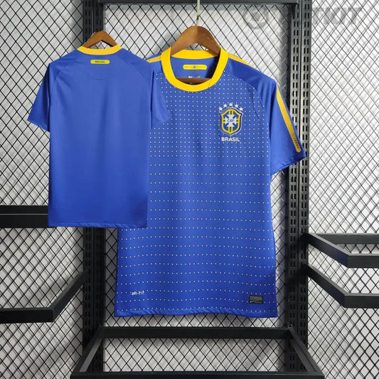 Retro 2010 Brazil Away Shirt Clothing
